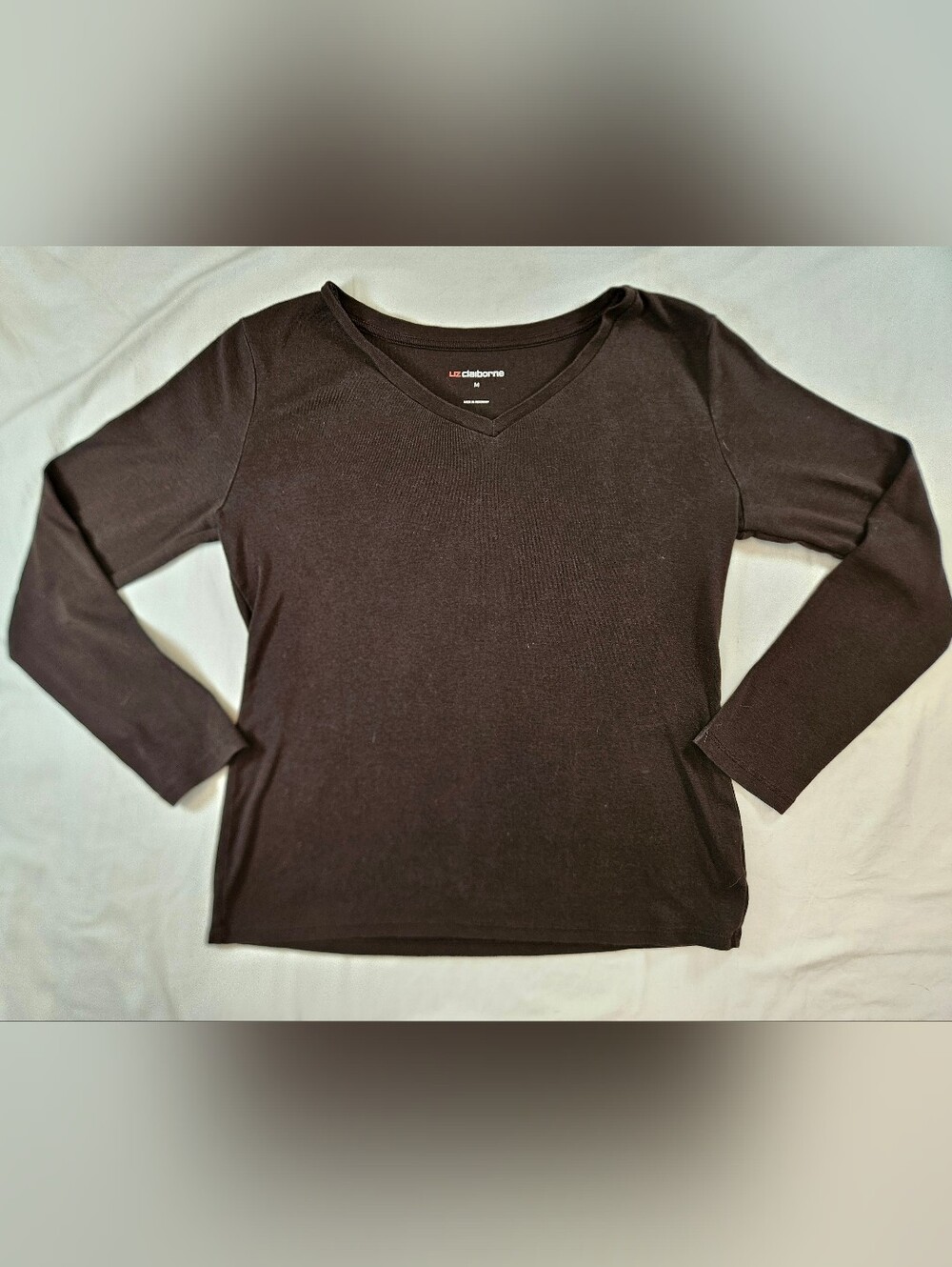 Liz Claiborne Womens Brown V-neck Long Sleeve Pullover Shirt Size Medium